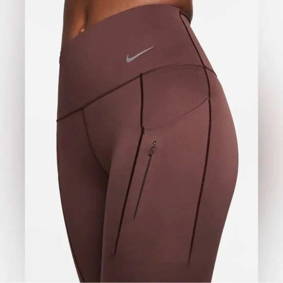 Women’s Nike Go high wasted 7/8 leggings with pockets earth/black - Picture 4 of 8